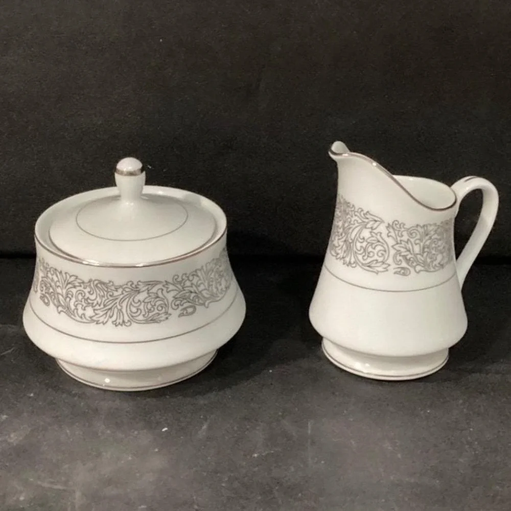 Brookwood Porcelain by Interpace‎ Corporation M2001 Santiago Creamer & Sugar